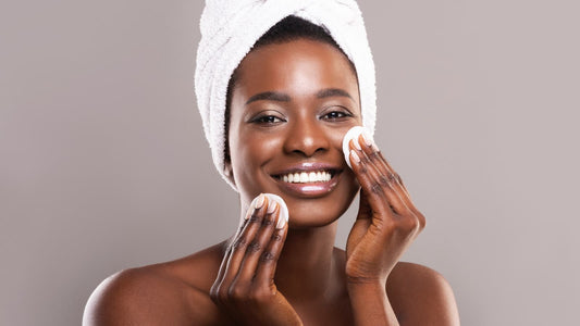 Créez une routine de soins pour la peau noire efficace pour l'été : conseils et astuces indispensables - Ethnilink