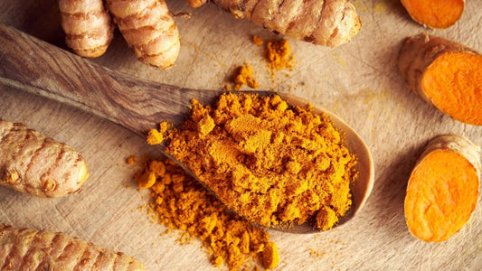 Curcuma : L'Épice Magique pour Sublimer Votre Peau, Vos Cheveux et Votre Santé - Ethnilink