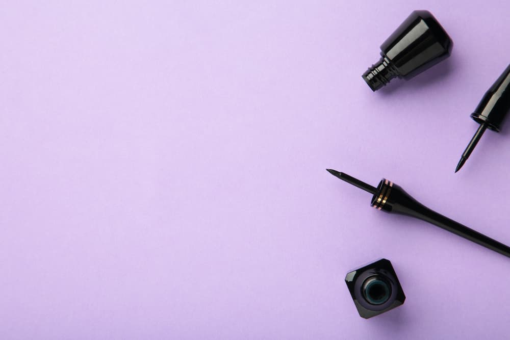 eyeliner